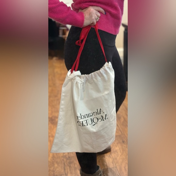 Alexander McQueen Handbags - Alexander McQueen Designer Crisp White Bag with Red Ribbon Drawstring